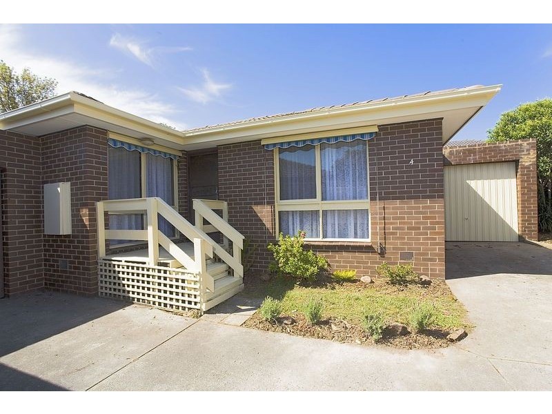 4/16 NEILSON STREET, Bayswater VIC 3153
