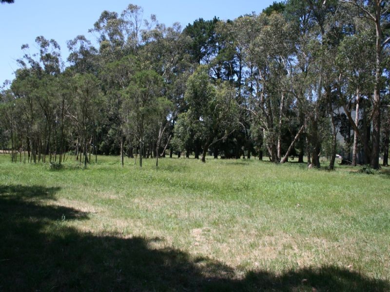 15-17 Chanders Lane, Kilsyth South VIC 3137