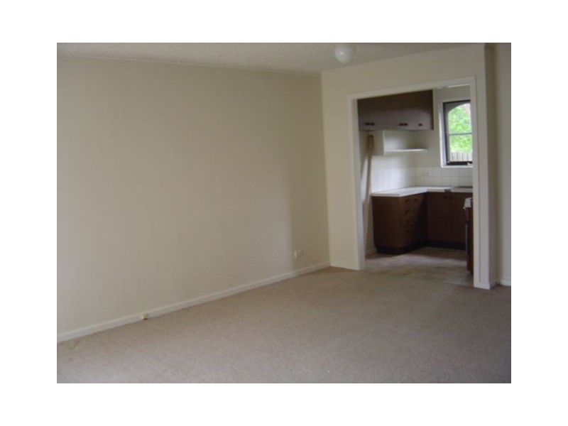 4/1 GLEN EBOR AVENUE, Blackburn VIC 3130