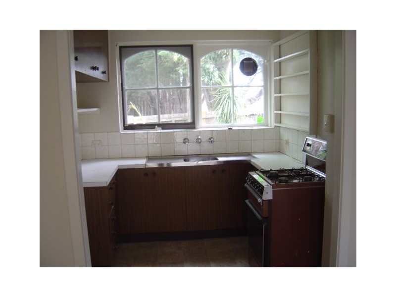 4/1 GLEN EBOR AVENUE, Blackburn VIC 3130