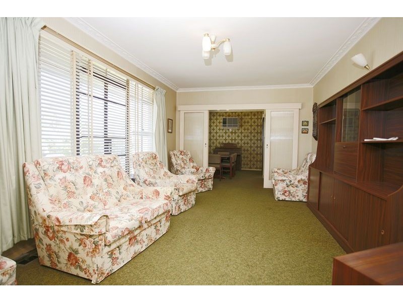 8 Bona Vista Road, Bayswater VIC 3153