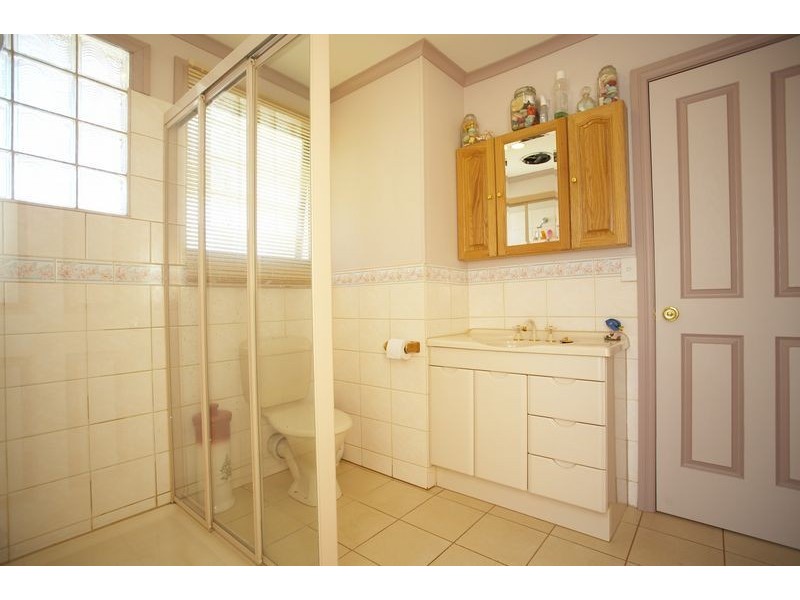 9 Waratah Avenue, Bayswater North VIC 3153