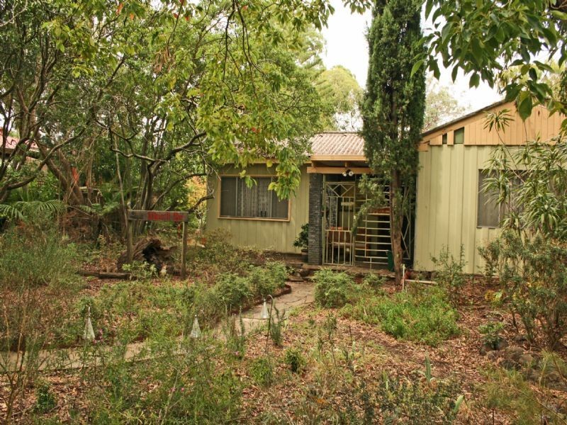 9 Ash Grove, Bayswater VIC 3153