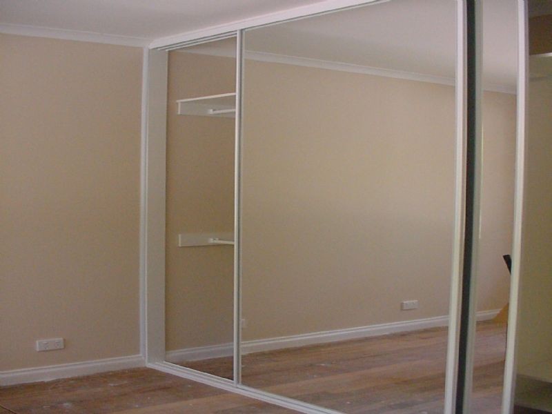 10 NEAL STREET, Bayswater VIC 3153