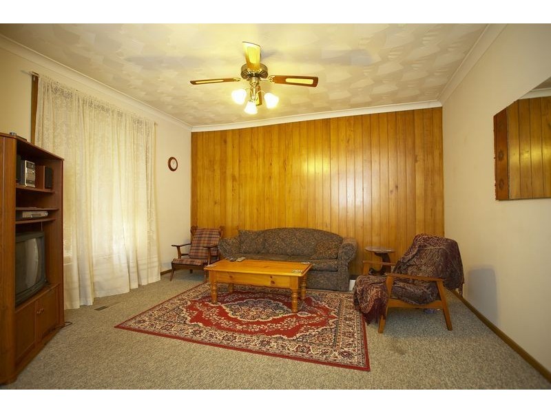 1/8 Neilson Street, Bayswater VIC 3153