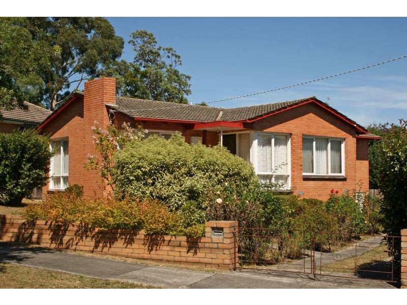 13 Waranga Road, Bayswater VIC 3153