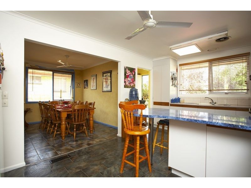 65 Bona Vista Road, Bayswater VIC 3153