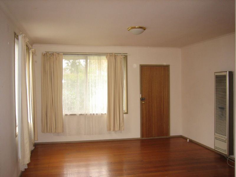 2/7 CULLIS PARADE, Bayswater VIC 3153