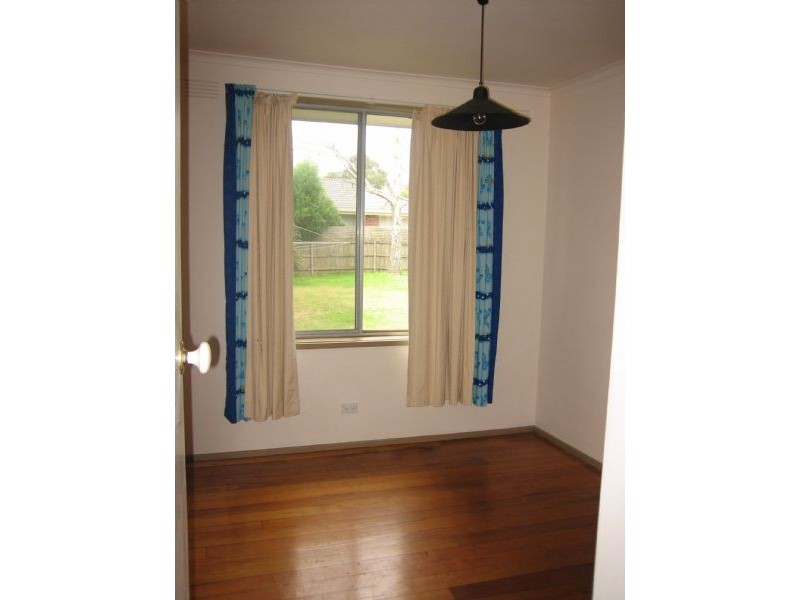 2/7 CULLIS PARADE, Bayswater VIC 3153