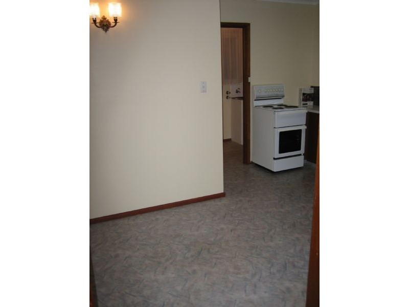 5/13 City Road, Ringwood VIC 3134