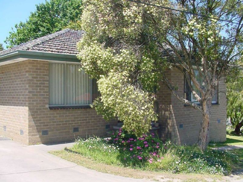 1/2 LANCE ROAD, Bayswater VIC 3153