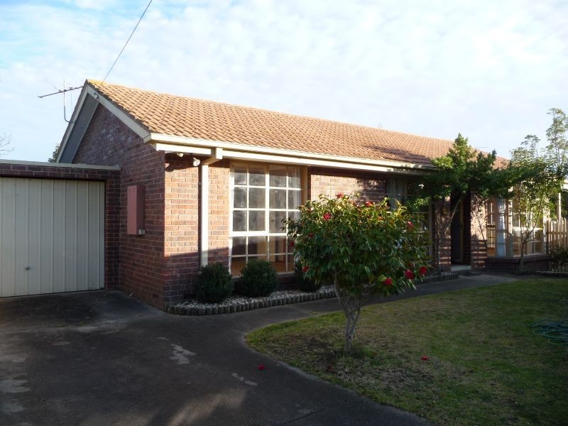 2/20 CULLIS PARADE, Bayswater VIC 3153