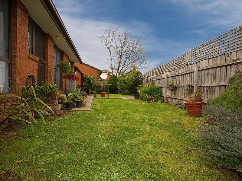 12/22-24 Hamilton Rd, Bayswater VIC 3153