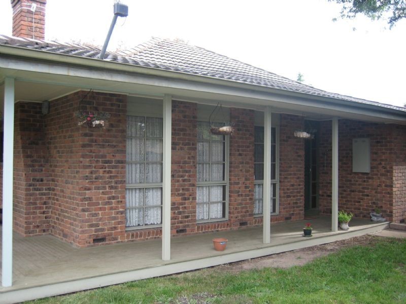 9 ANNE ROAD, Knoxfield VIC 3180