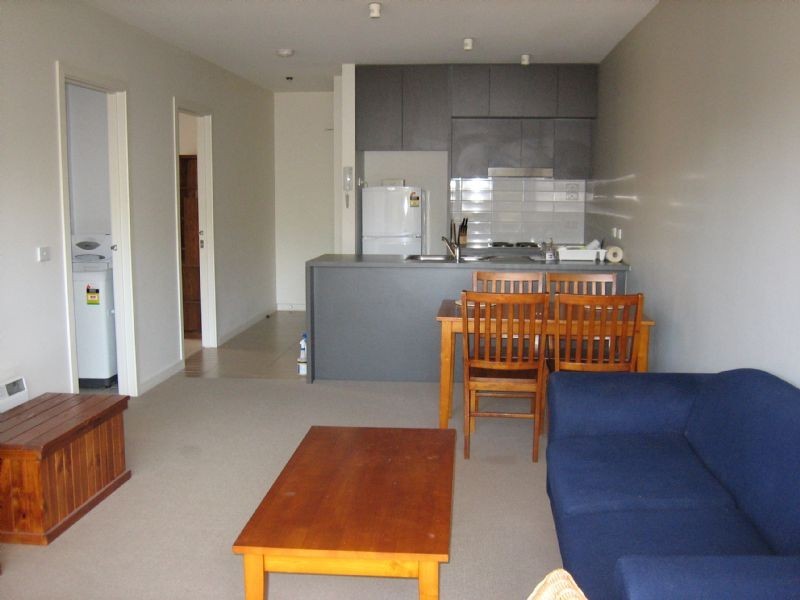 11/1 MONASH GREEN DRIVE, Clayton VIC 3168