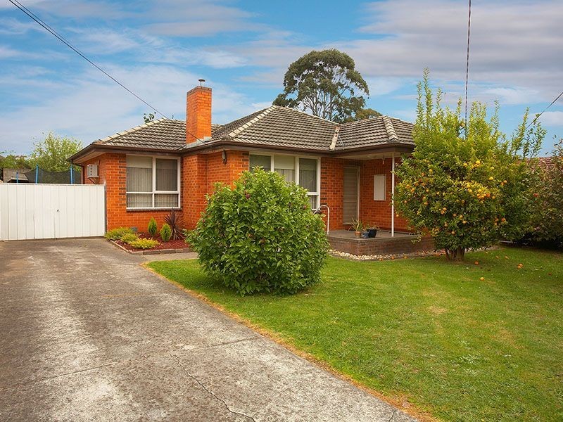 19 Streeton Road, Bayswater VIC 3153