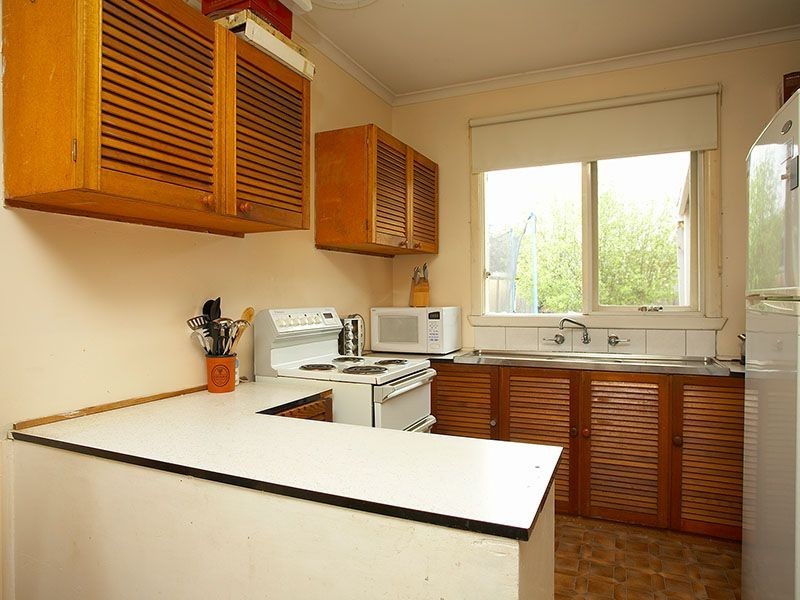 19 Streeton Road, Bayswater VIC 3153