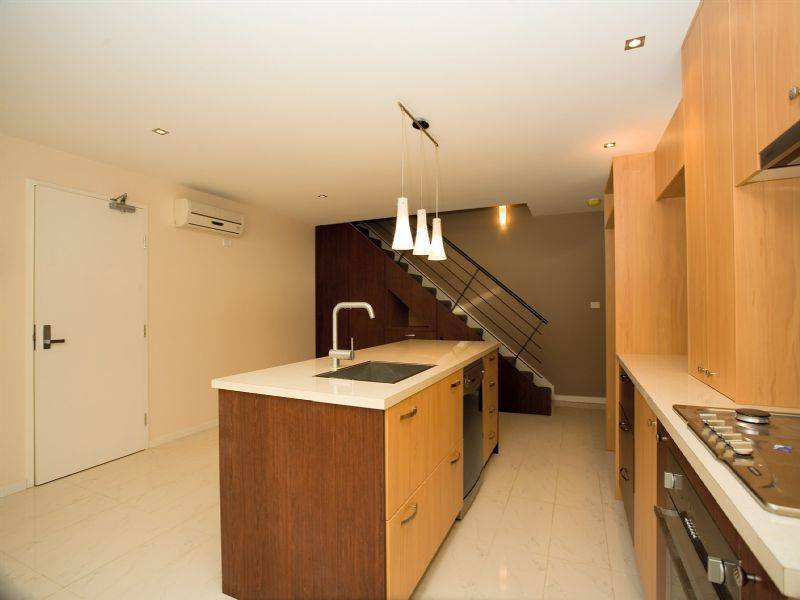 2/284 Smith Street, Collingwood VIC 3066