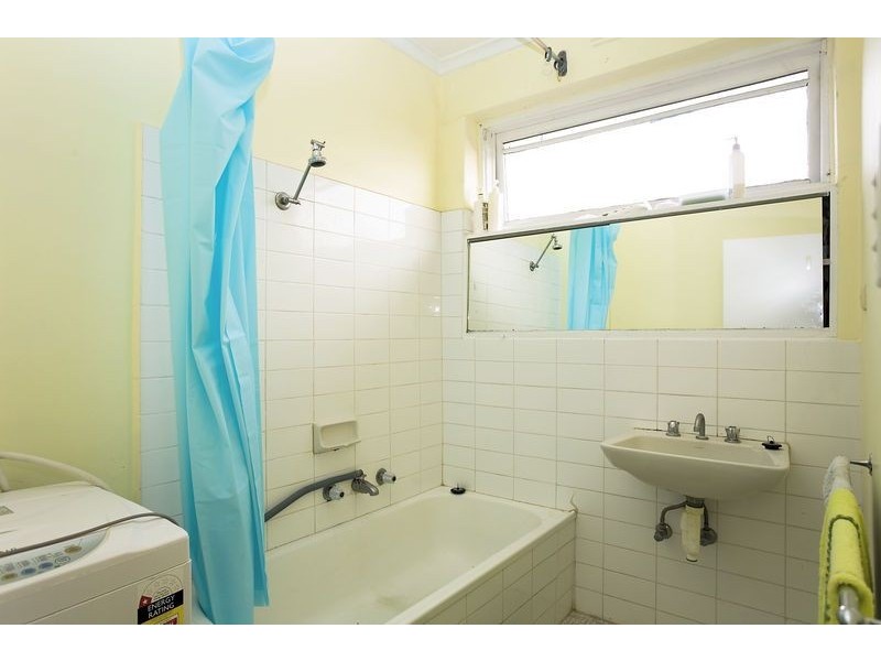 11/10 Murray Street, Brunswick West VIC 3055