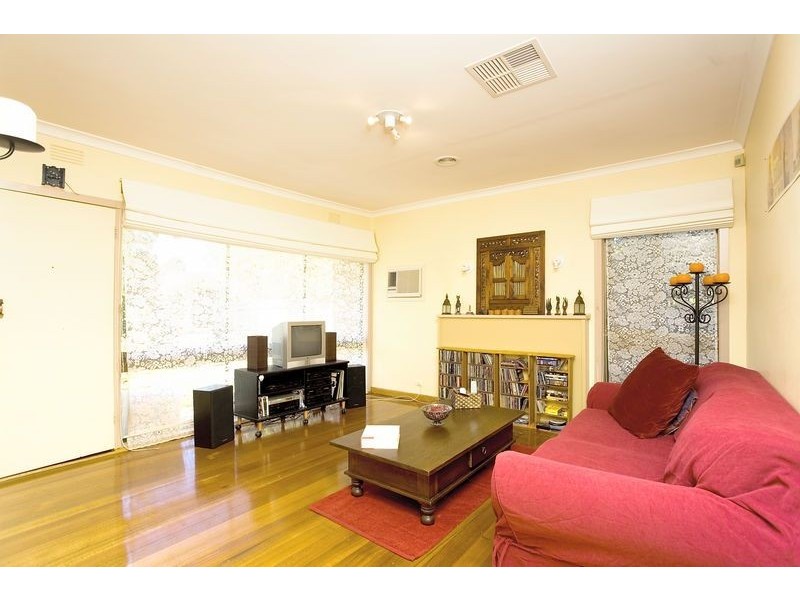 33 Alamein Road, Heidelberg West VIC 3081