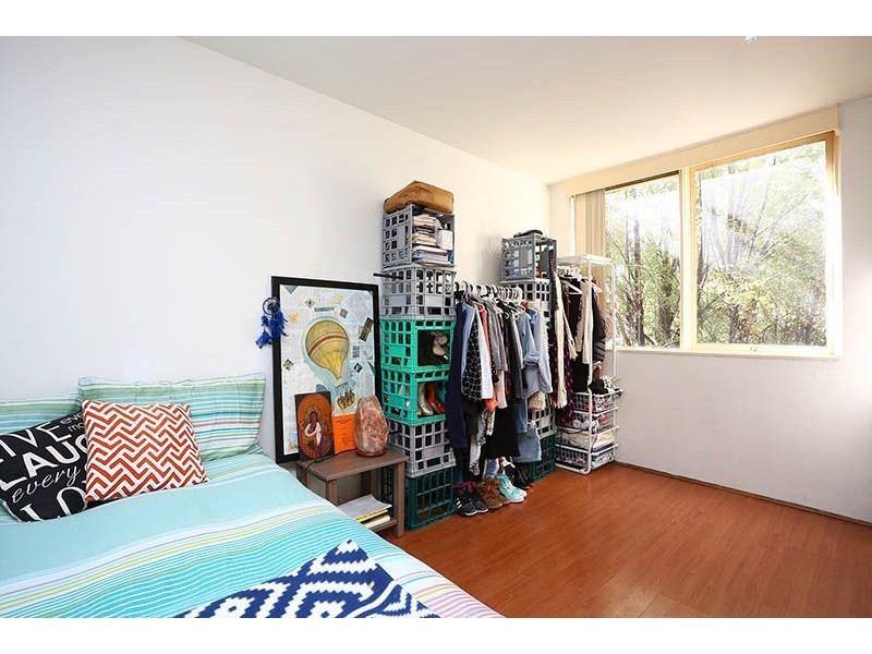 16/22-28 Canterbury Street, Flemington VIC 3031