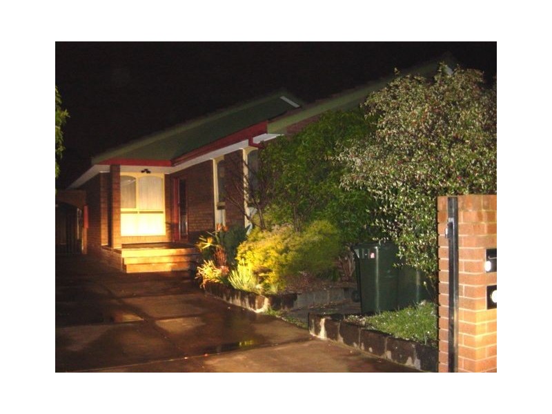 6 Lorna Crescent, Sunshine VIC 3020