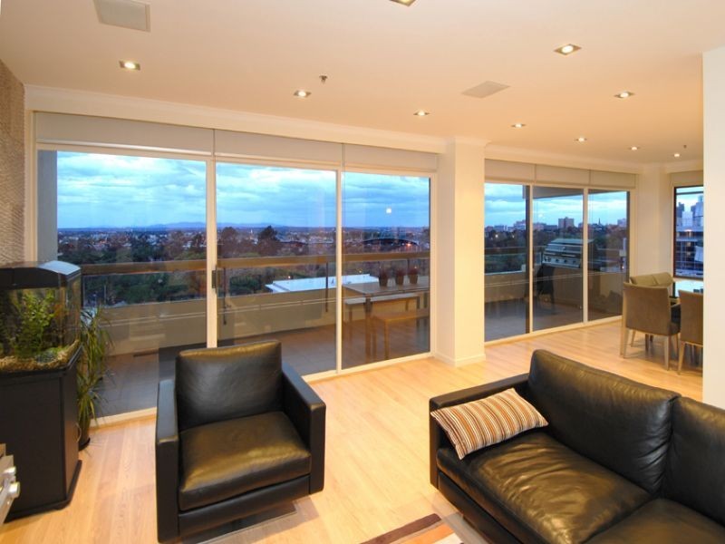 33/238 The Avenue, Parkville VIC 3052