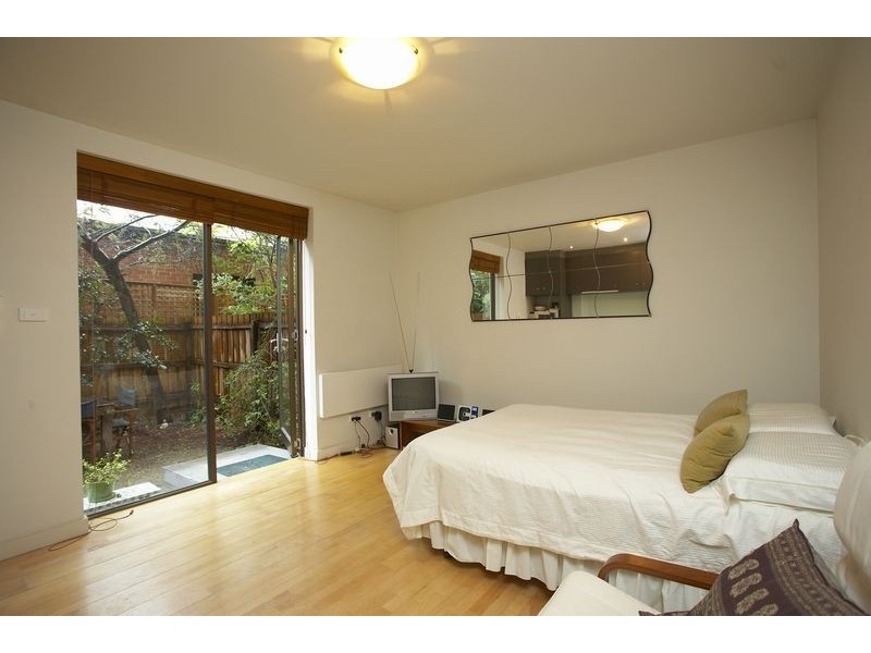 4/44 Kneen Street, Fitzroy North VIC 3068