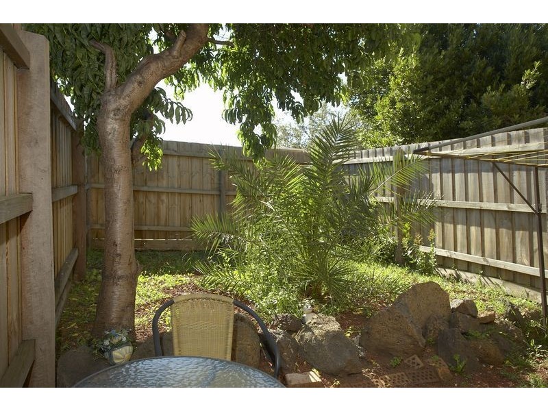 1/39 McLean Street, Brunswick West VIC 3055