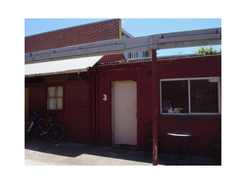 3/132 Amess Street, Carlton North VIC 3054