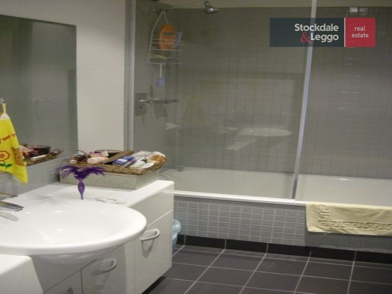 109/416 Gore Street, Fitzroy VIC 3065