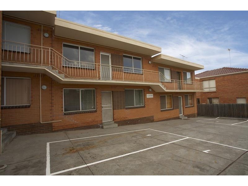 6/1 Allard Street, Brunswick West VIC 3055