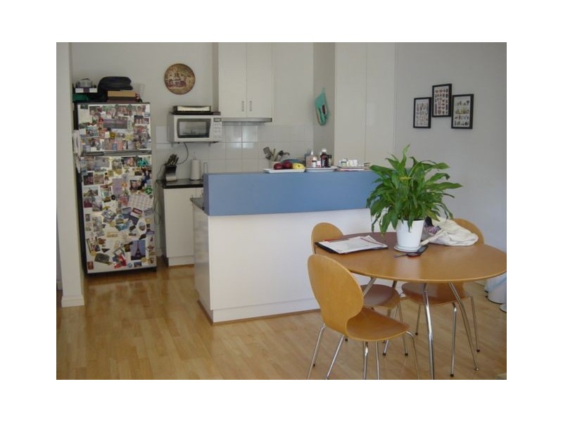 9/149 Glenlyon Road, Brunswick VIC 3056