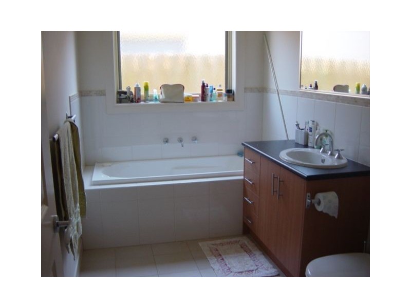 4/5 Plymouth Street, Pascoe Vale VIC 3044