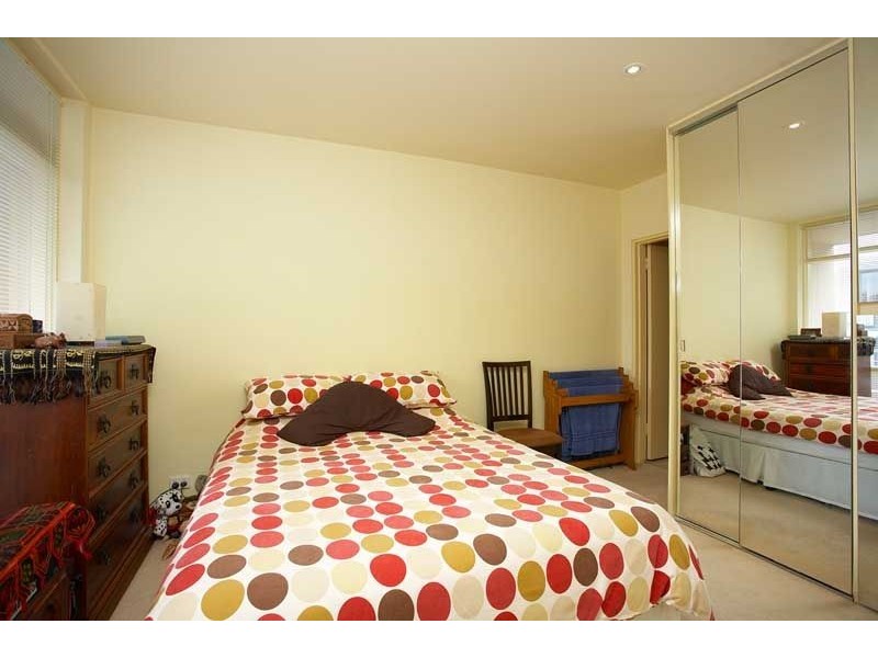 214/445 Royal Parade, Parkville VIC 3052