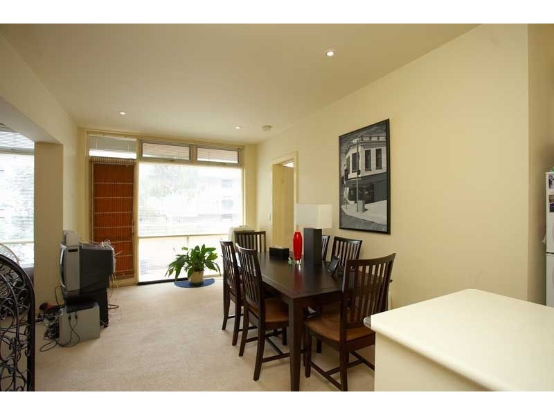 214/445 Royal Parade, Parkville VIC 3052