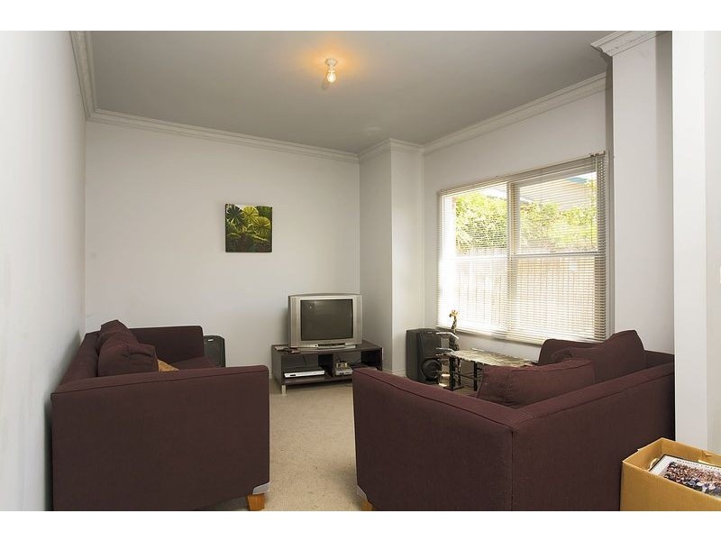 2/26 Mincha Street, Brunswick West VIC 3055