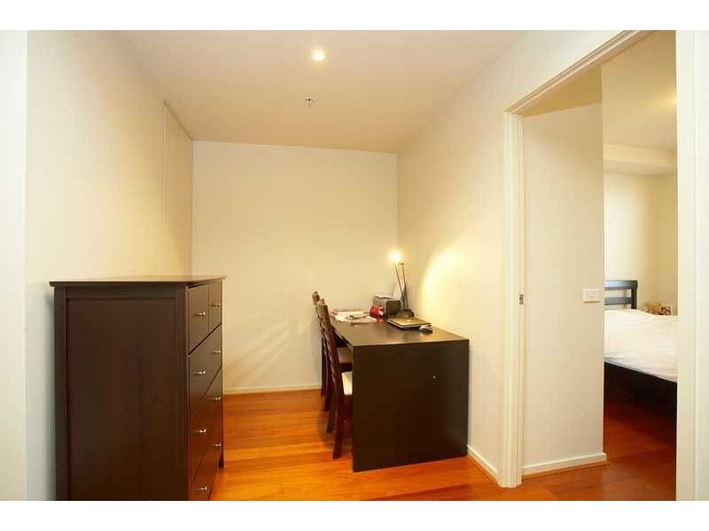 602/1 Bouverie Street, Carlton VIC 3053