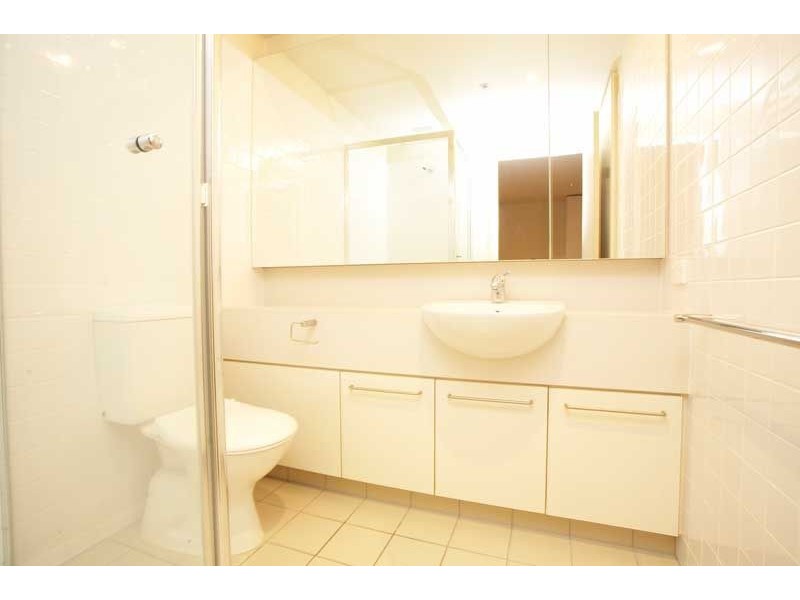 602/1 Bouverie Street, Carlton VIC 3053