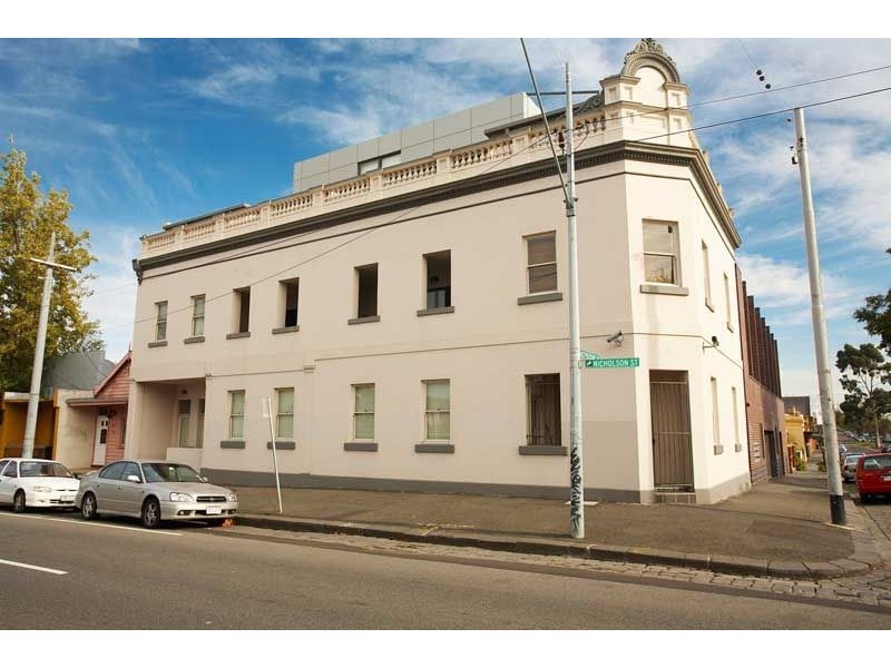 2/545-549 Nicholson Street, Carlton North VIC 3054