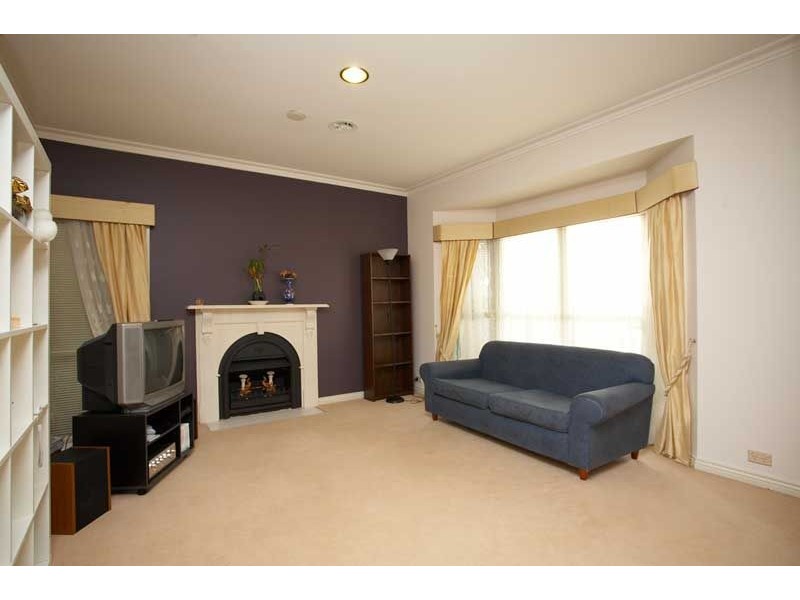 19 Stevens Close, Kew VIC 3101