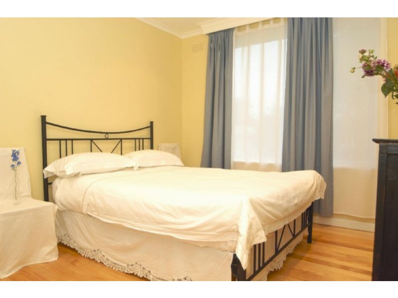 14/11 Aberdeen Street, Brunswick VIC 3056