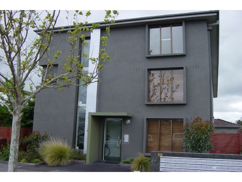 13/44 Kneen Street, Fitzroy North VIC 3068