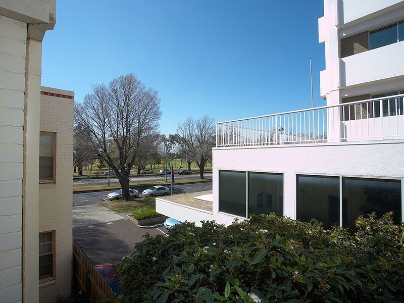 2/311 Royal Parade, Parkville VIC 3052