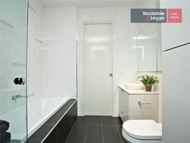 4/185 Moreland Road, Brunswick VIC 3056