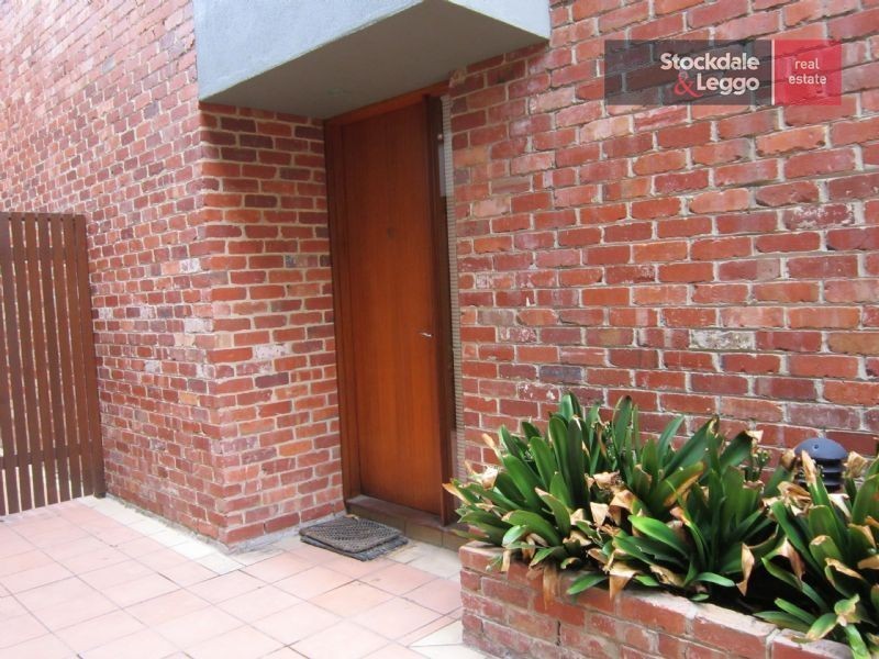17/63 Holden Street, Fitzroy North VIC 3068