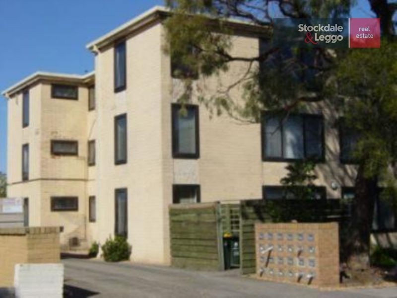 12/12 Salisbury Street, Glenroy VIC 3046