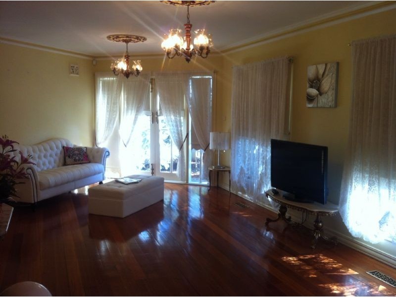 16 Collings Court, Pascoe Vale VIC 3044