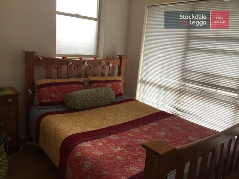 5/27 The Grove, Coburg VIC 3058