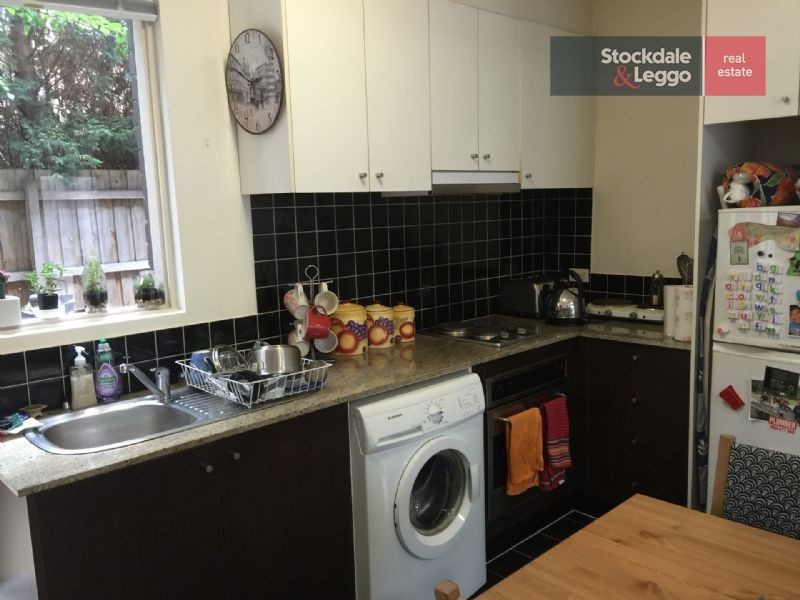 5/27 The Grove, Coburg VIC 3058